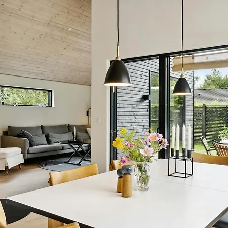 Modern Sleek House In