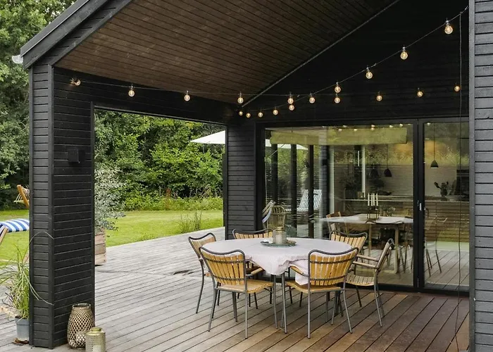 Holiday home Modern Sleek House In Gedser